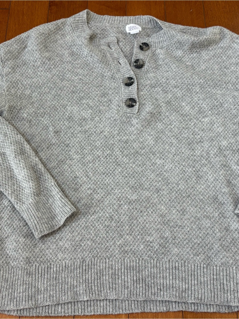 Stars Above Women’s Small Heather Gray Henley Knit Sweater 4-Button Pullover